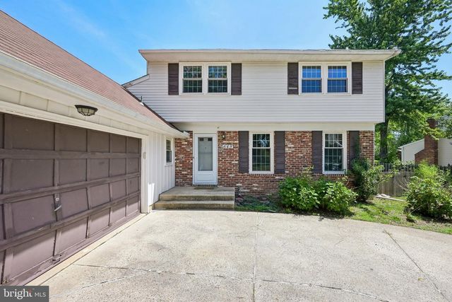 649 CORNWALLIS DR, Mount Laurel, NJ 08054