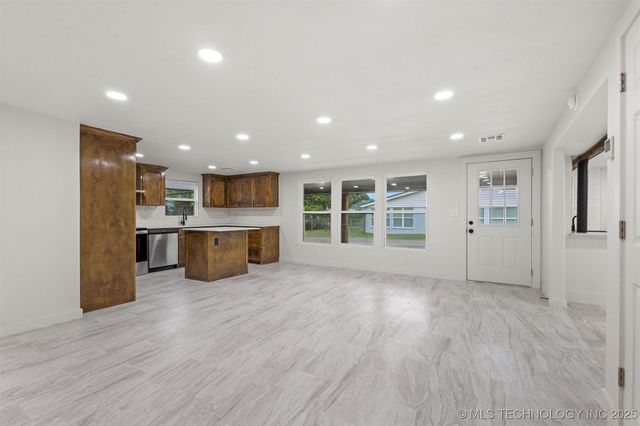 62 Jolene Reid, Mead, OK 73449