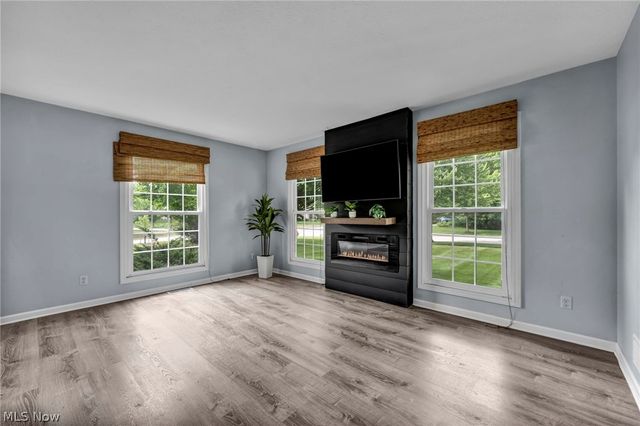 12066 Nathaniel Lane, Twinsburg, OH 44087