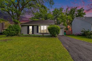 1140 W 59th Place, Merrillville, IN 46410