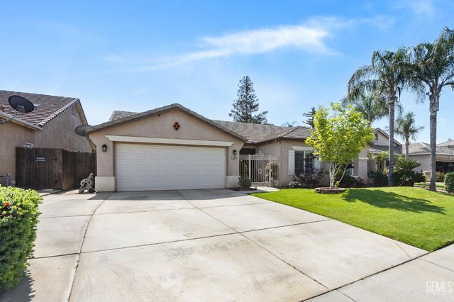 12003 Roaring River Avenue, Bakersfield, CA 93311