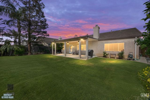 12003 Roaring River Avenue, Bakersfield, CA 93311