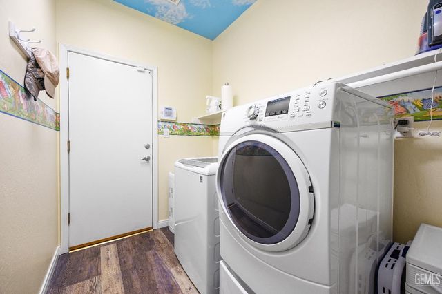 12003 Roaring River Avenue, Bakersfield, CA 93311