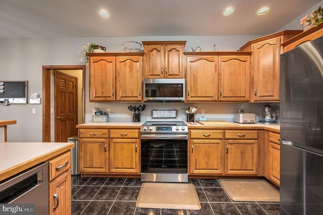 101 THORNHILL CT CT, Dover, DE 19904