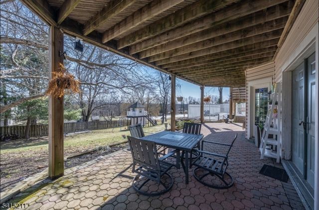 10 Mountain View Dr, Wantage Twp., NJ 07461