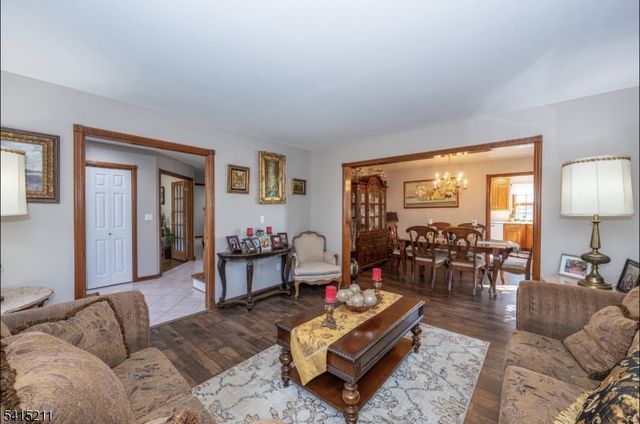 10 Mountain View Dr, Wantage Twp., NJ 07461