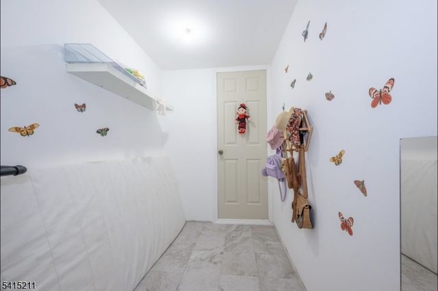 10 Mountain View Dr, Wantage Twp., NJ 07461