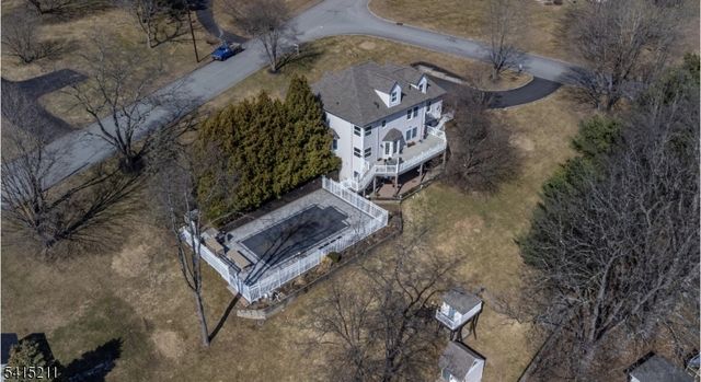 10 Mountain View Dr, Wantage Twp., NJ 07461