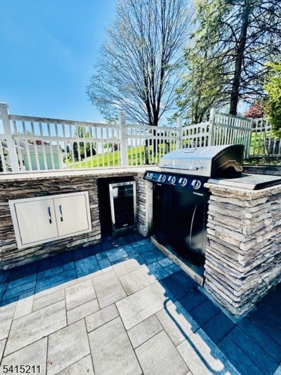10 Mountain View Dr, Wantage Twp., NJ 07461 — photo 3