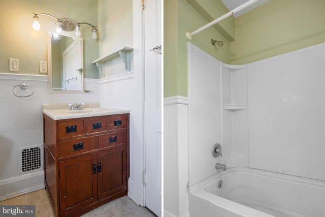 1727 NEW HOLLAND PIKE, Lancaster, PA 17601