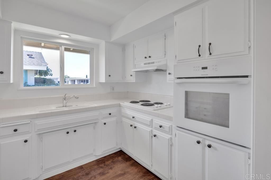 Image 7 of property listing at 3760 Vista Campana S 76, Oceanside, CA 92057