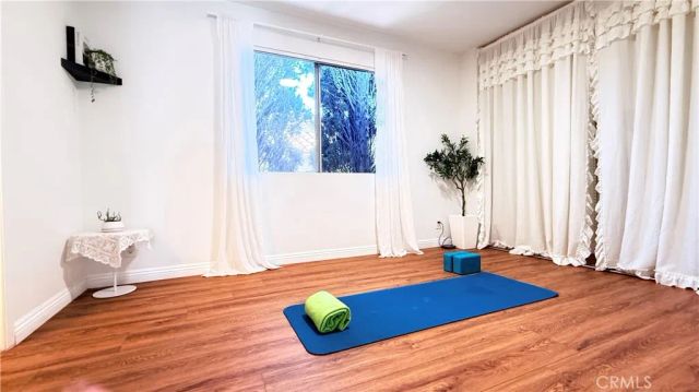 432 S Oak Knoll Avenue 4, Pasadena, CA 91101