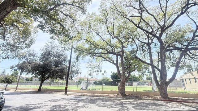432 S Oak Knoll Avenue 4, Pasadena, CA 91101