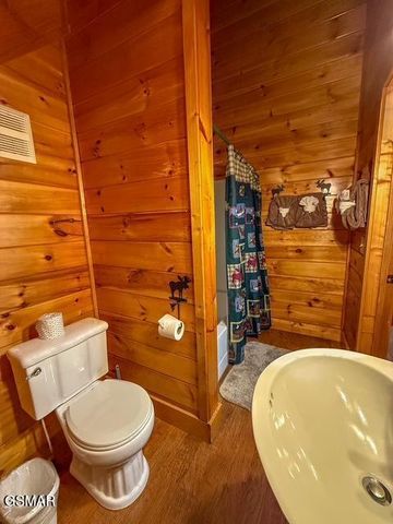 1444 Indian Court, Sevierville, TN 37876