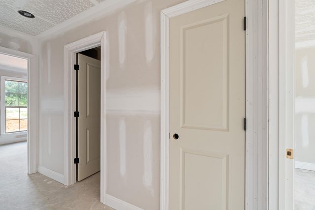 8 Bryant, Sumrall, MS 39482