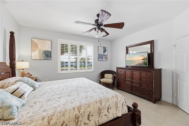 1150 Sweetwater LN 1207, Naples, FL 34110