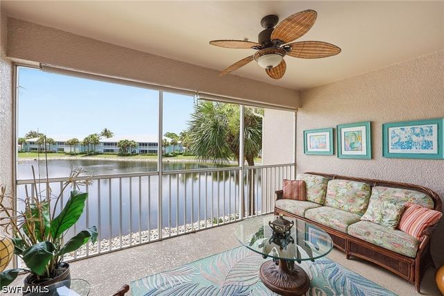 1150 Sweetwater LN 1207, Naples, FL 34110