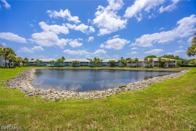 1150 Sweetwater LN 1207, Naples, FL 34110