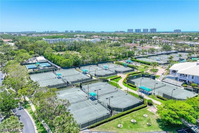 1150 Sweetwater LN 1207, Naples, FL 34110
