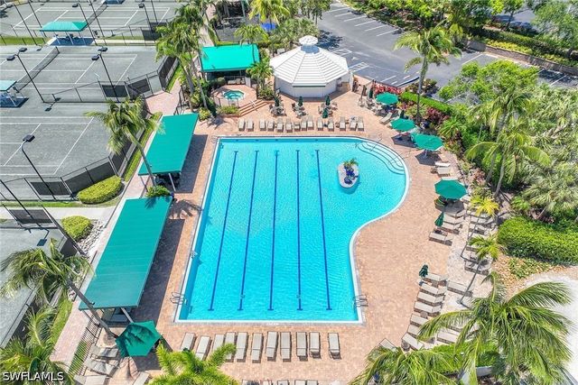 1150 Sweetwater LN 1207, Naples, FL 34110