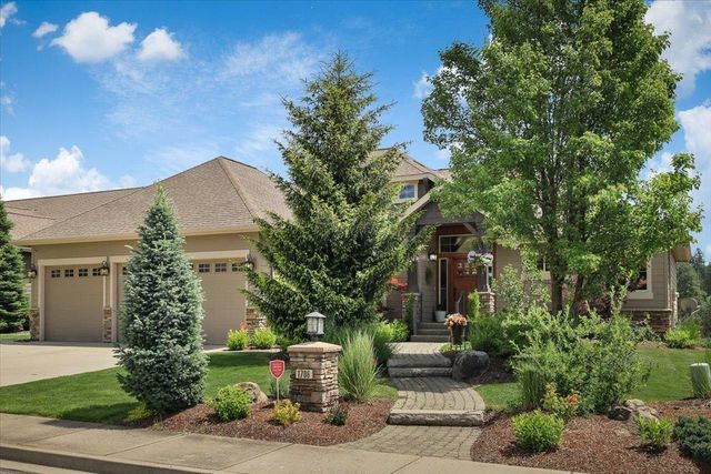1706 N Rim View Ct, Spokane, WA 99224