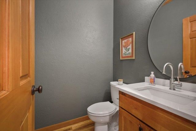 1706 N Rim View Ct, Spokane, WA 99224