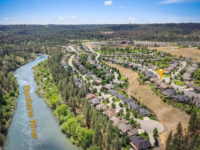 1706 N Rim View Ct, Spokane, WA 99224