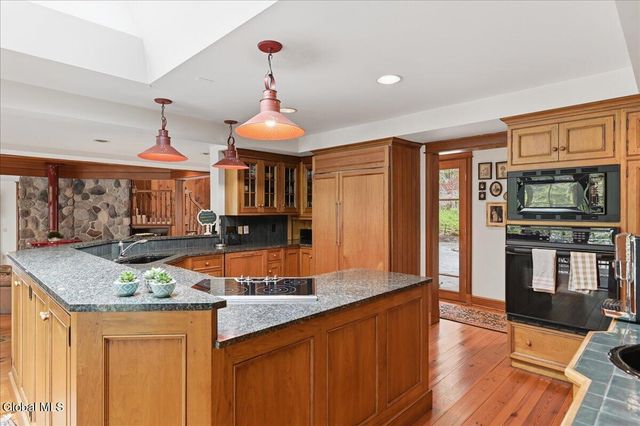 24 Wrightway Lane, Lake George, NY 12845