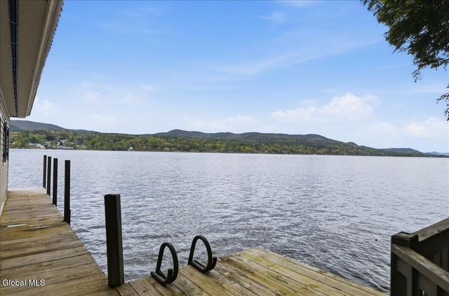 24 Wrightway Lane, Lake George, NY 12845