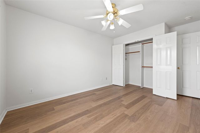 4310 Blossomwood Drive, League City, TX 77573