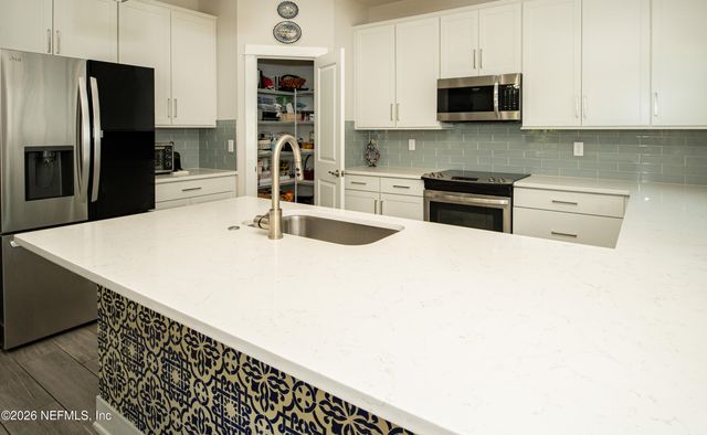 1718 S BEACH Parkway, Jacksonville Beach, FL 32250