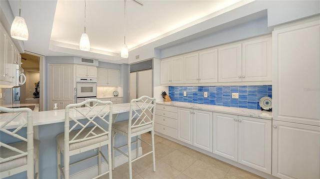 3030 GRAND BAY BOULEVARD 384, Longboat Key, FL 34228