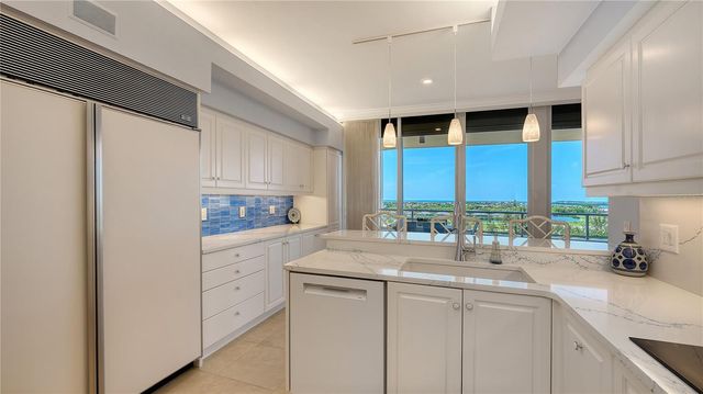 3030 GRAND BAY BOULEVARD 384, Longboat Key, FL 34228
