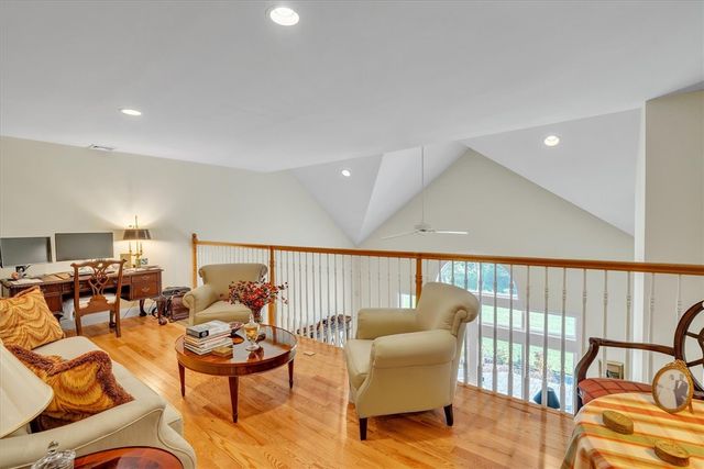 48 Overlook Drive, North Kingstown, RI 02852