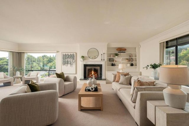 1806 Sebastian Drive, Burlingame, CA 94010