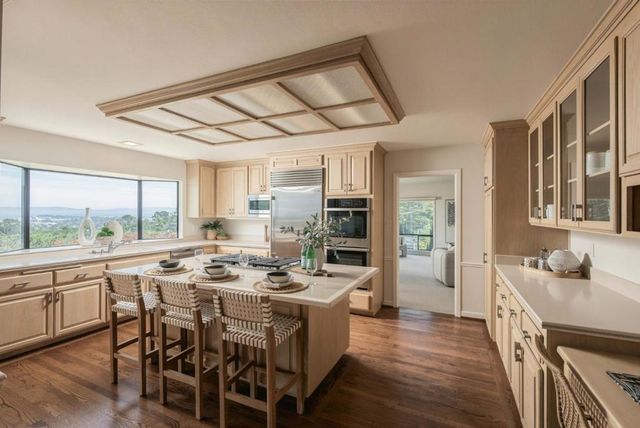 1806 Sebastian Drive, Burlingame, CA 94010