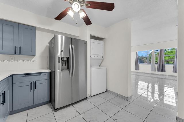 1800 SW 25th St 2305, Miami, FL 33133