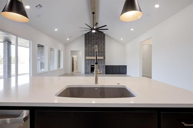 5709 Tiger Stone Drive, Mustang, OK 73064