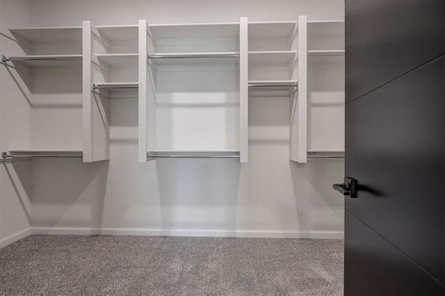 5709 Tiger Stone Drive, Mustang, OK 73064