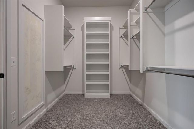 5709 Tiger Stone Drive, Mustang, OK 73064