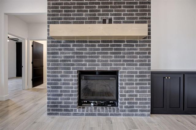 5709 Tiger Stone Drive, Mustang, OK 73064