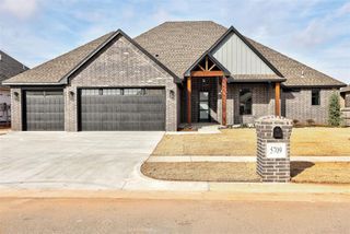 5709 Tiger Stone Drive, Mustang, OK 73064