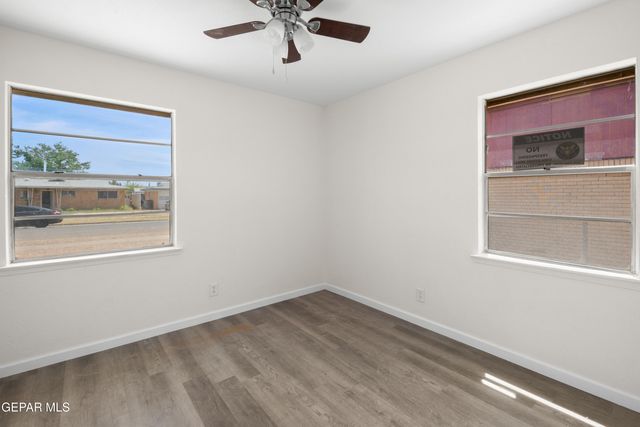10041 NEWCASTLE Drive, El Paso, TX 79924