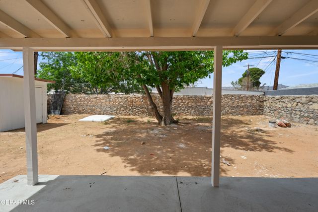 10041 NEWCASTLE Drive, El Paso, TX 79924