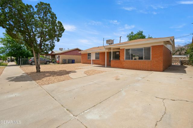 10041 NEWCASTLE Drive, El Paso, TX 79924