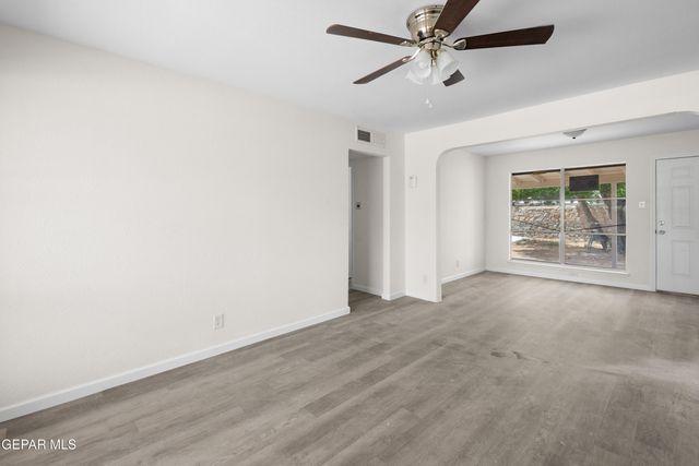 10041 NEWCASTLE Drive, El Paso, TX 79924