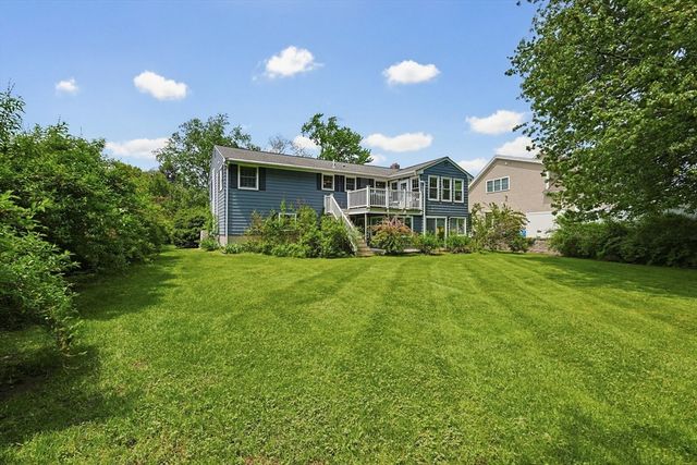 1044 East St, Dedham, MA 02026