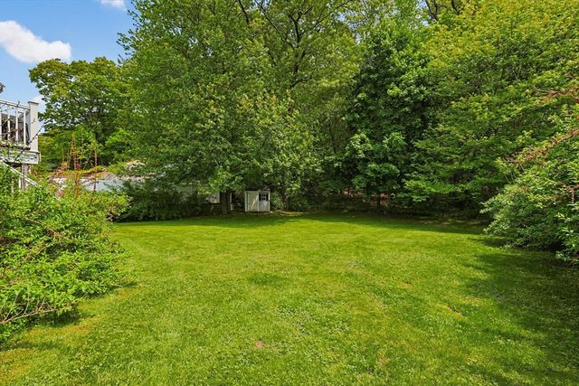 1044 East St, Dedham, MA 02026