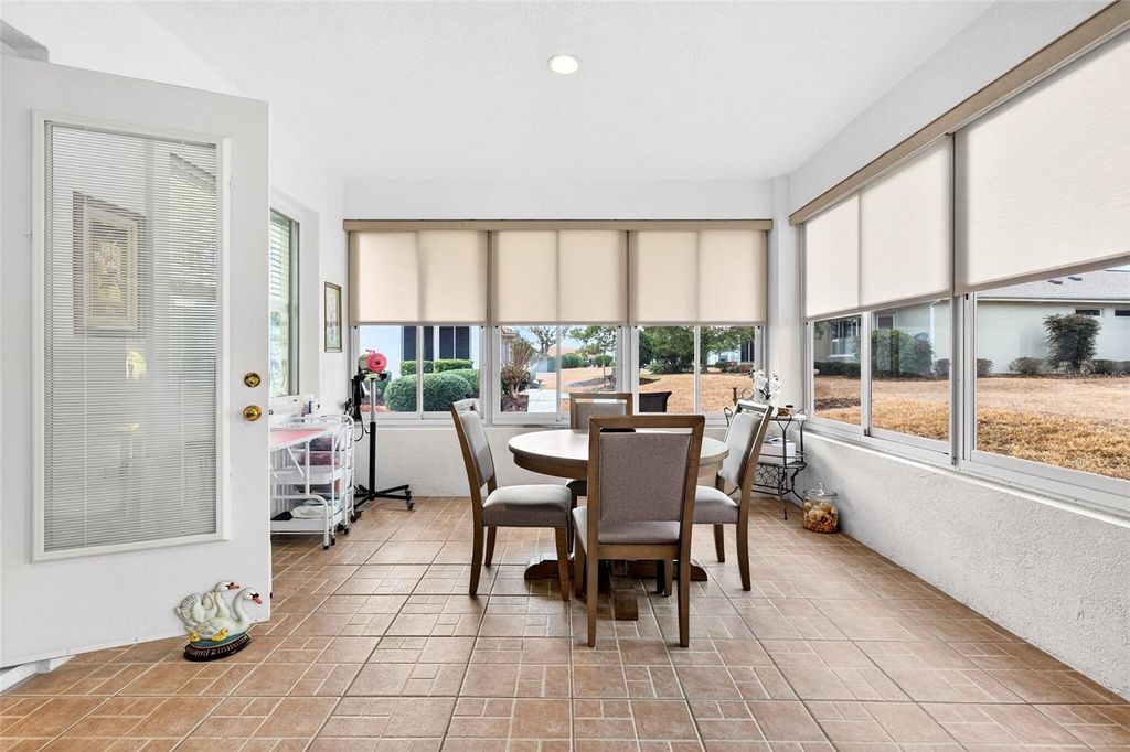 Image 31 of property listing at 9333 SE 124TH PLACE, Summerfield, FL 34491