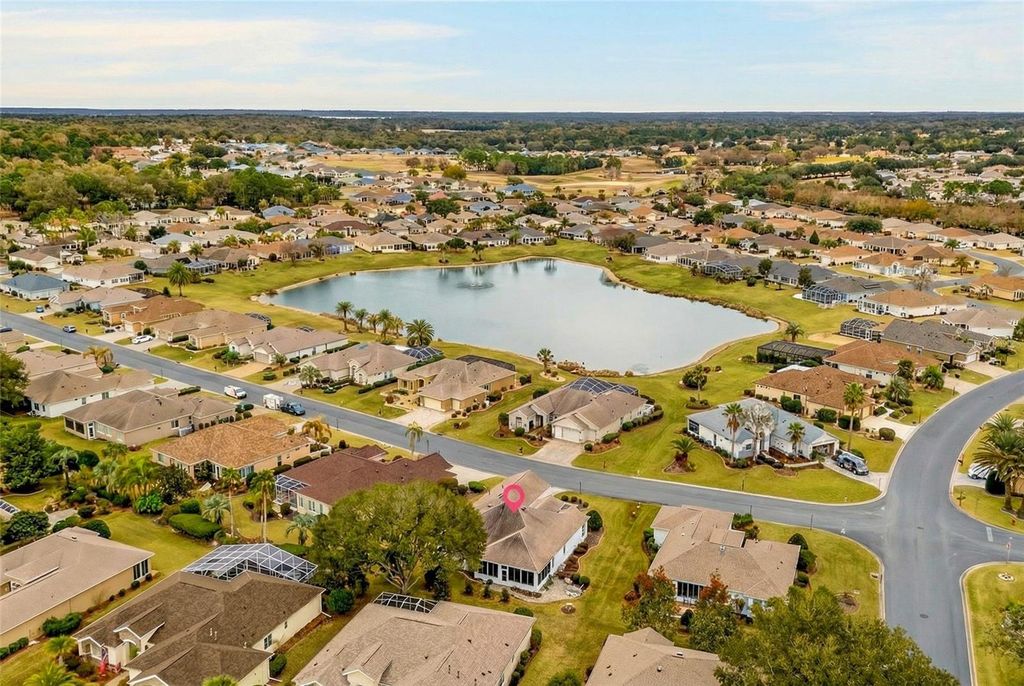 Image 34 of property listing at 9333 SE 124TH PLACE, Summerfield, FL 34491